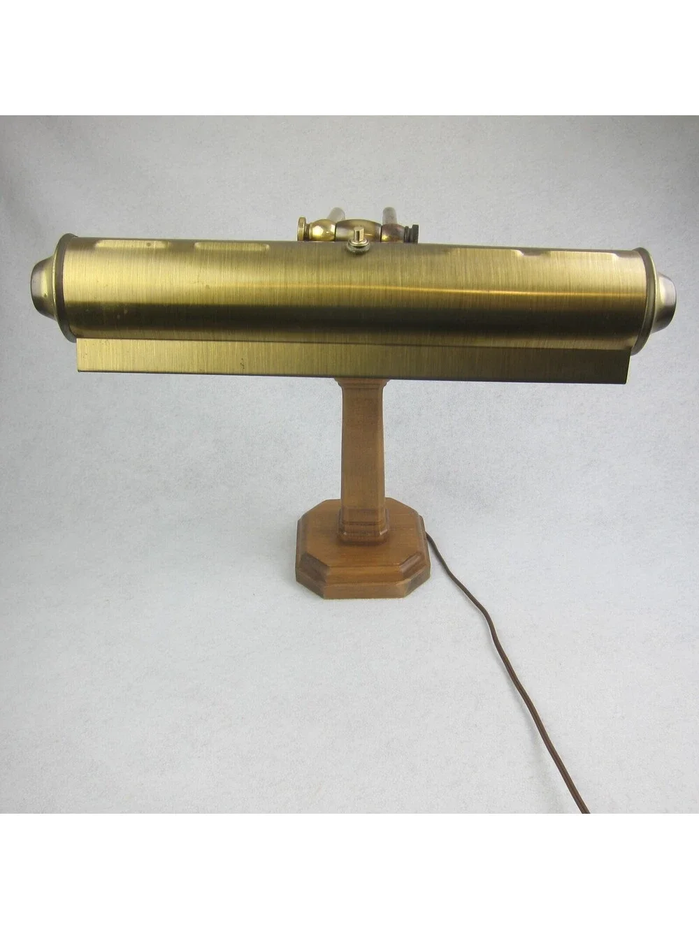 Vintage Bankers Piano Desk Lamp Brass & Wood Adjustable Arm Double Bulb WORKS
